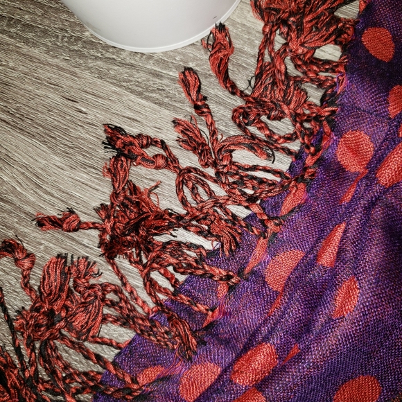 | Lovarzi | Reversible Polka Dot Scarf - Picture 4 of 5